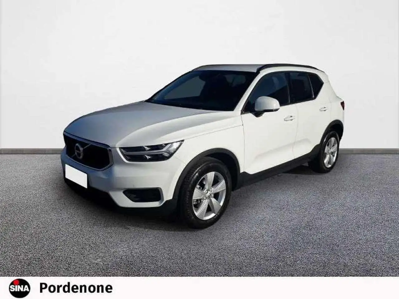 Photo 1 : Volvo Xc40 2021 Petrol