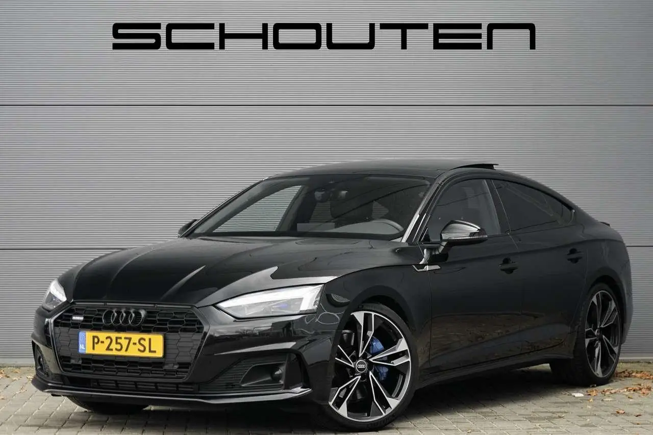 Photo 1 : Audi A5 2021 Petrol