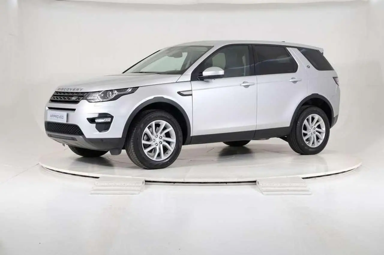 Photo 1 : Land Rover Discovery 2019 Diesel