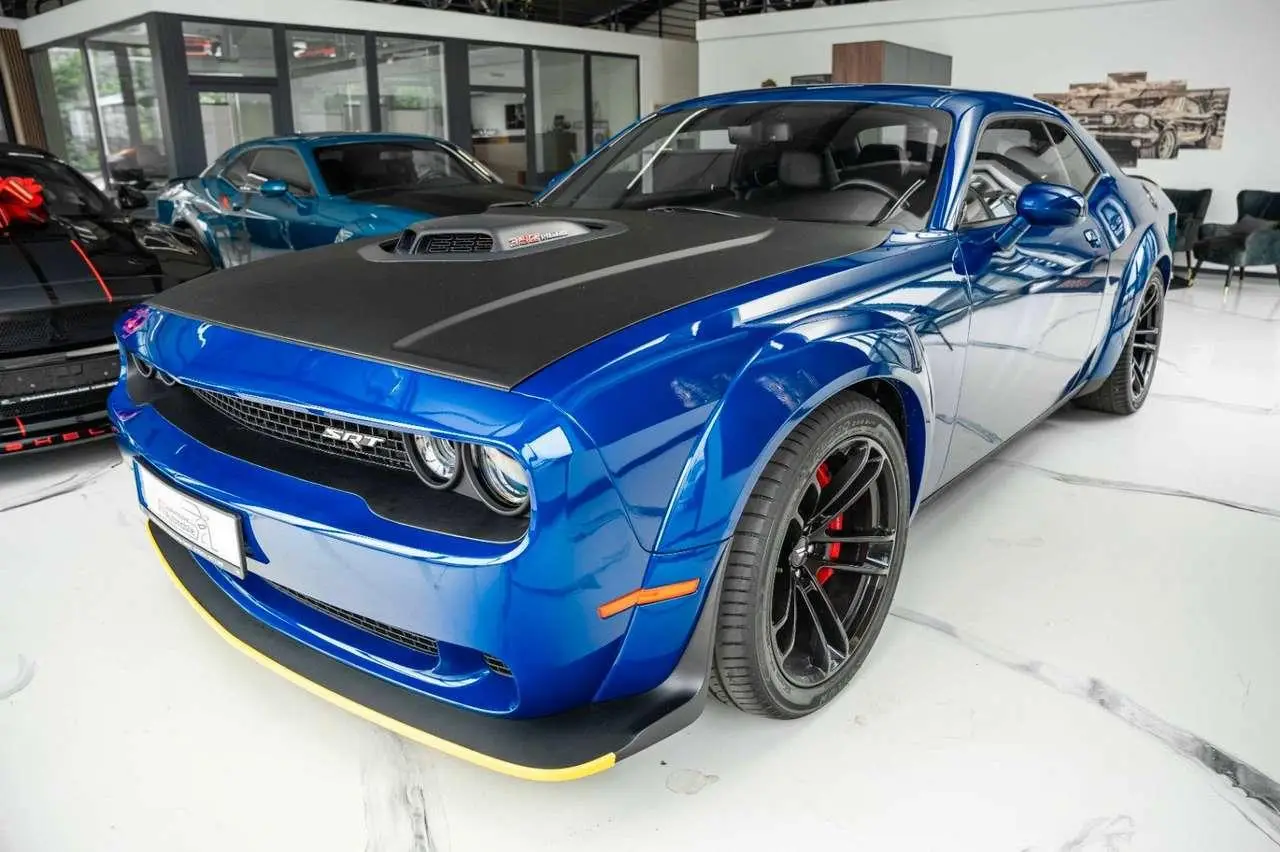 Photo 1 : Dodge Challenger 2021 Essence