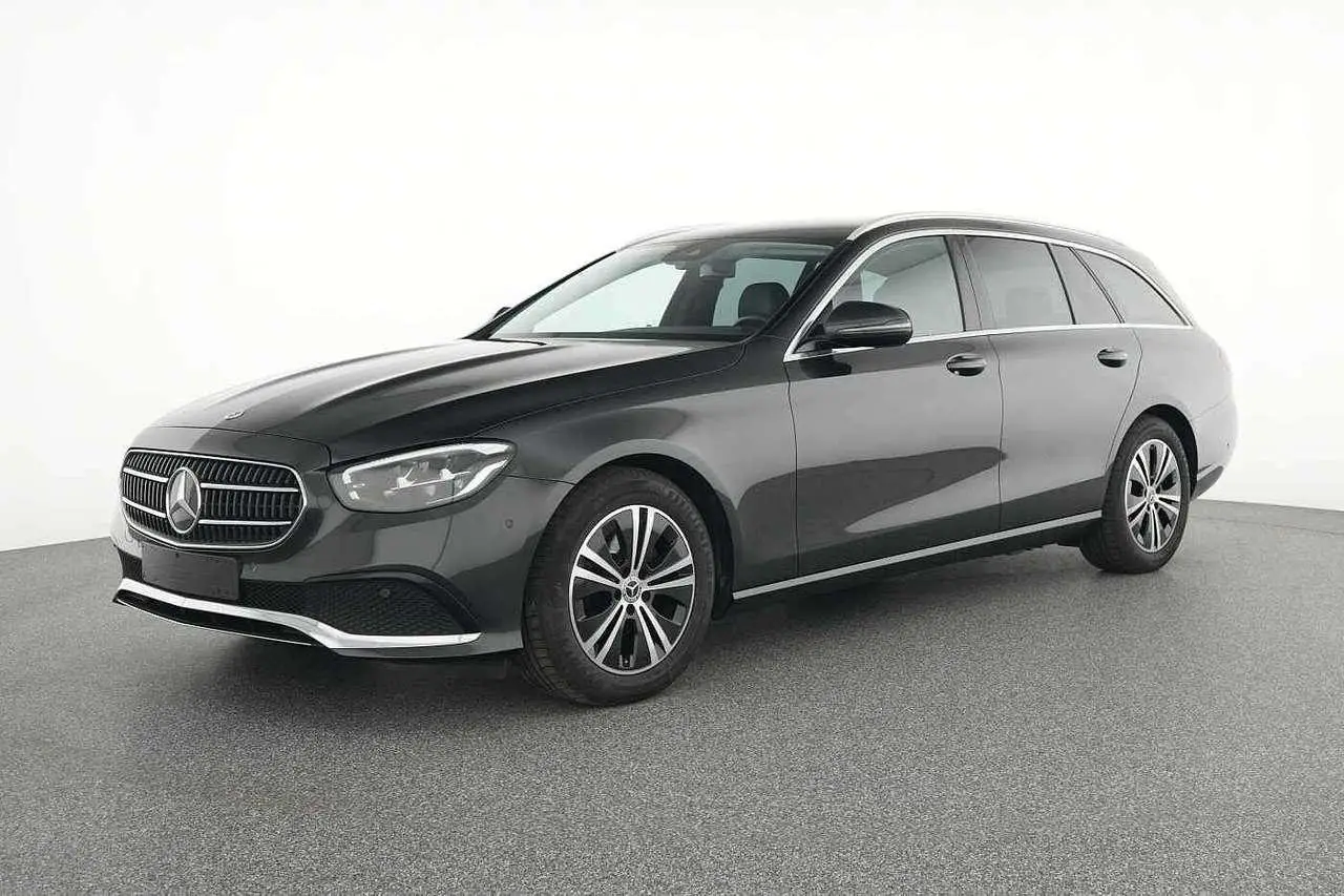 Photo 1 : Mercedes-benz Classe E 2023 Diesel