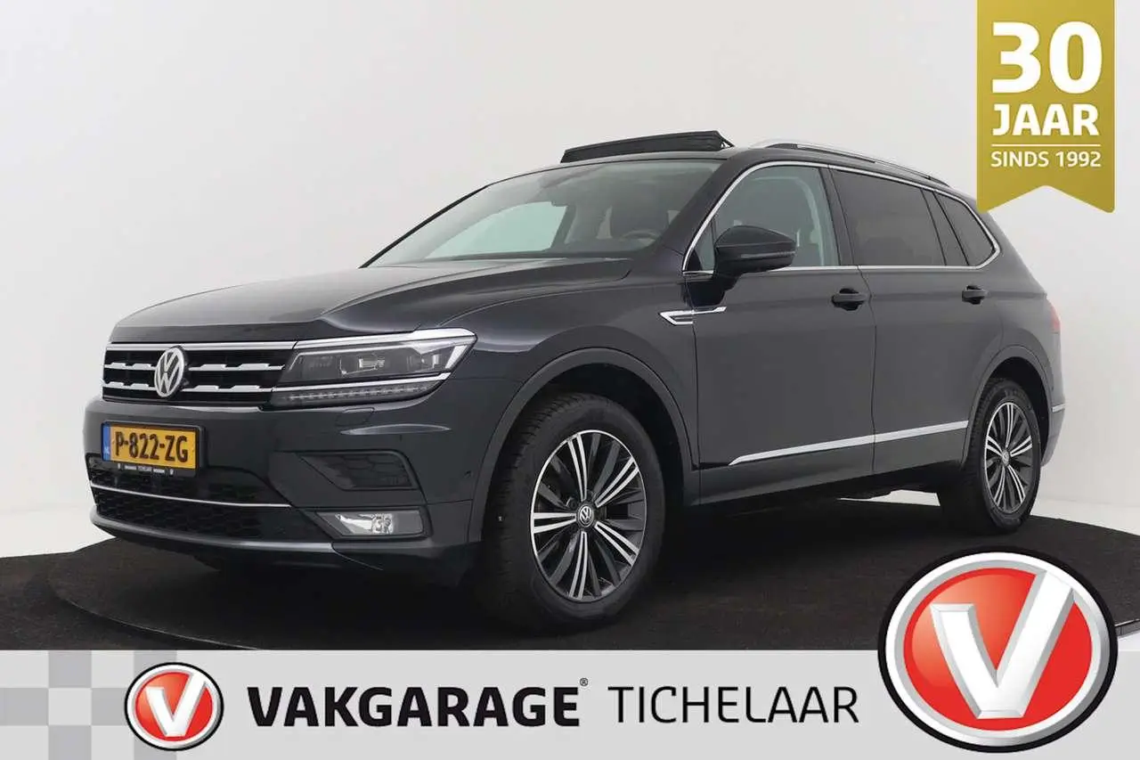 Photo 1 : Volkswagen Tiguan 2018 Petrol