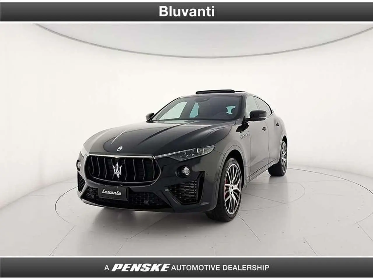 Photo 1 : Maserati Levante 2024 Petrol