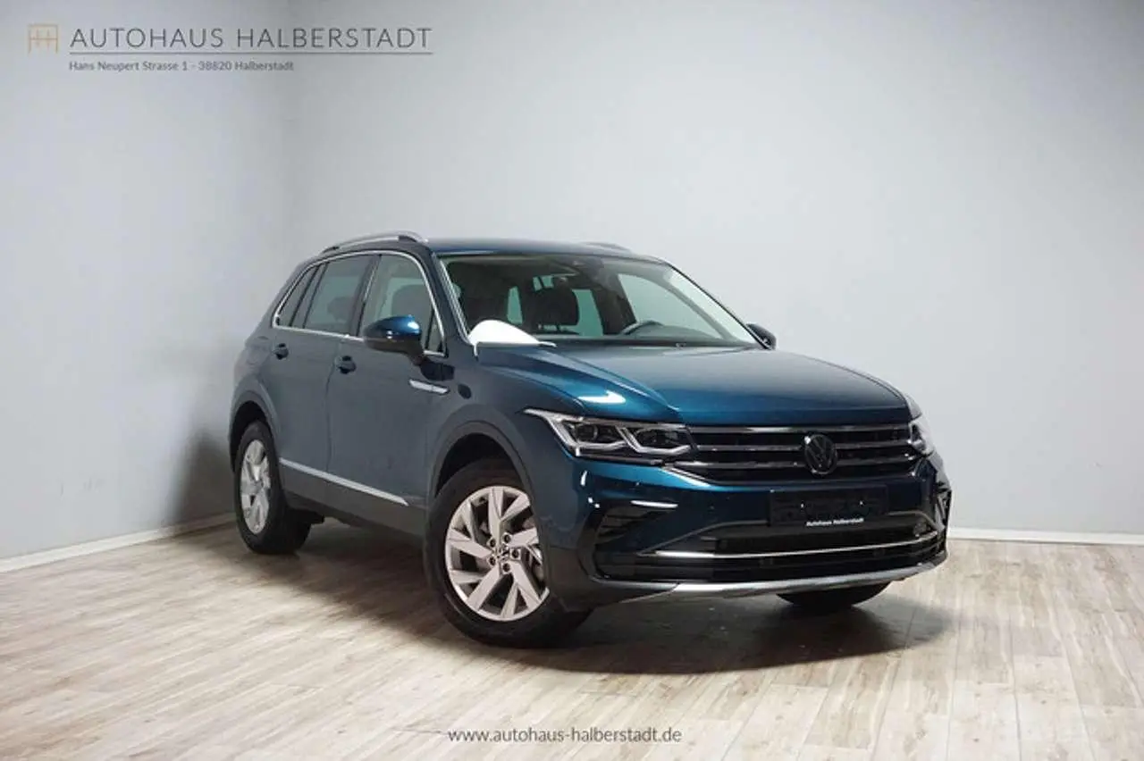 Photo 1 : Volkswagen Tiguan 2023 Essence