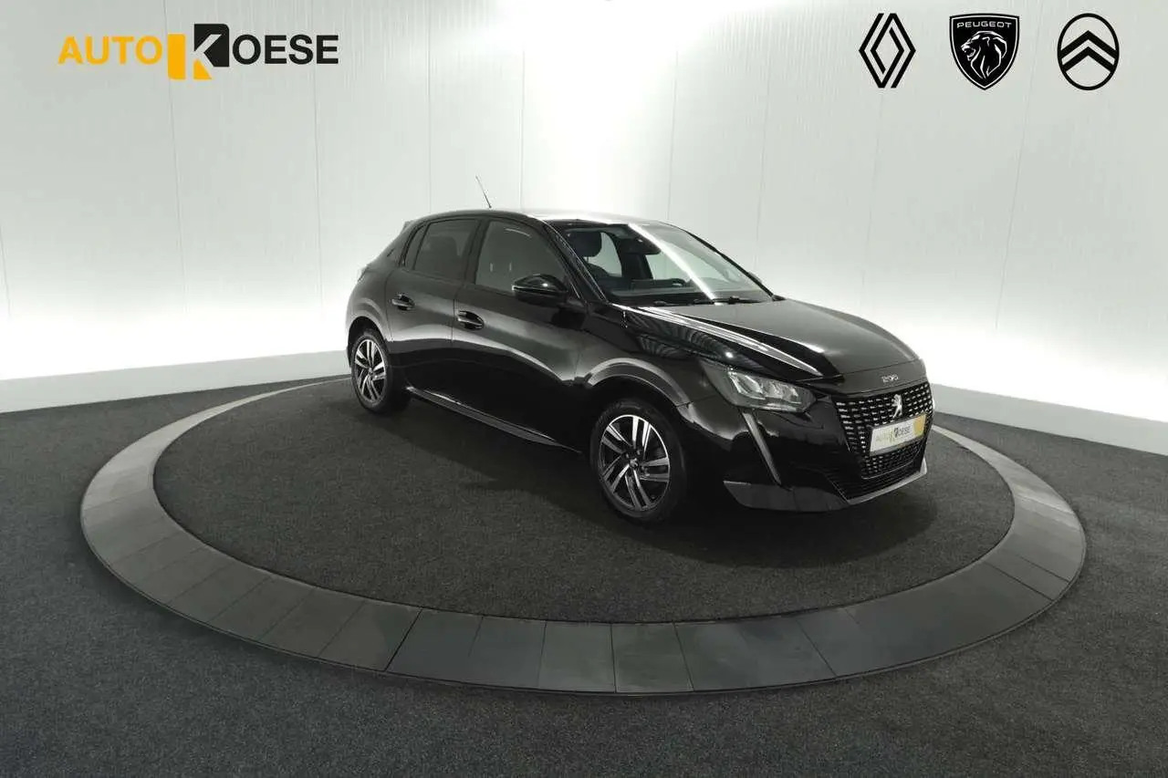 Photo 1 : Peugeot 208 2023 Petrol