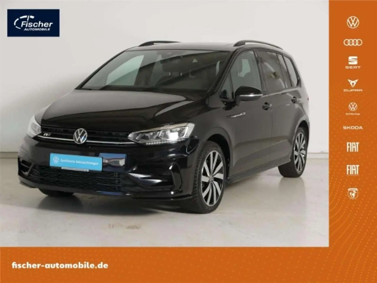 Photo 1 : Volkswagen Touran 2024 Essence