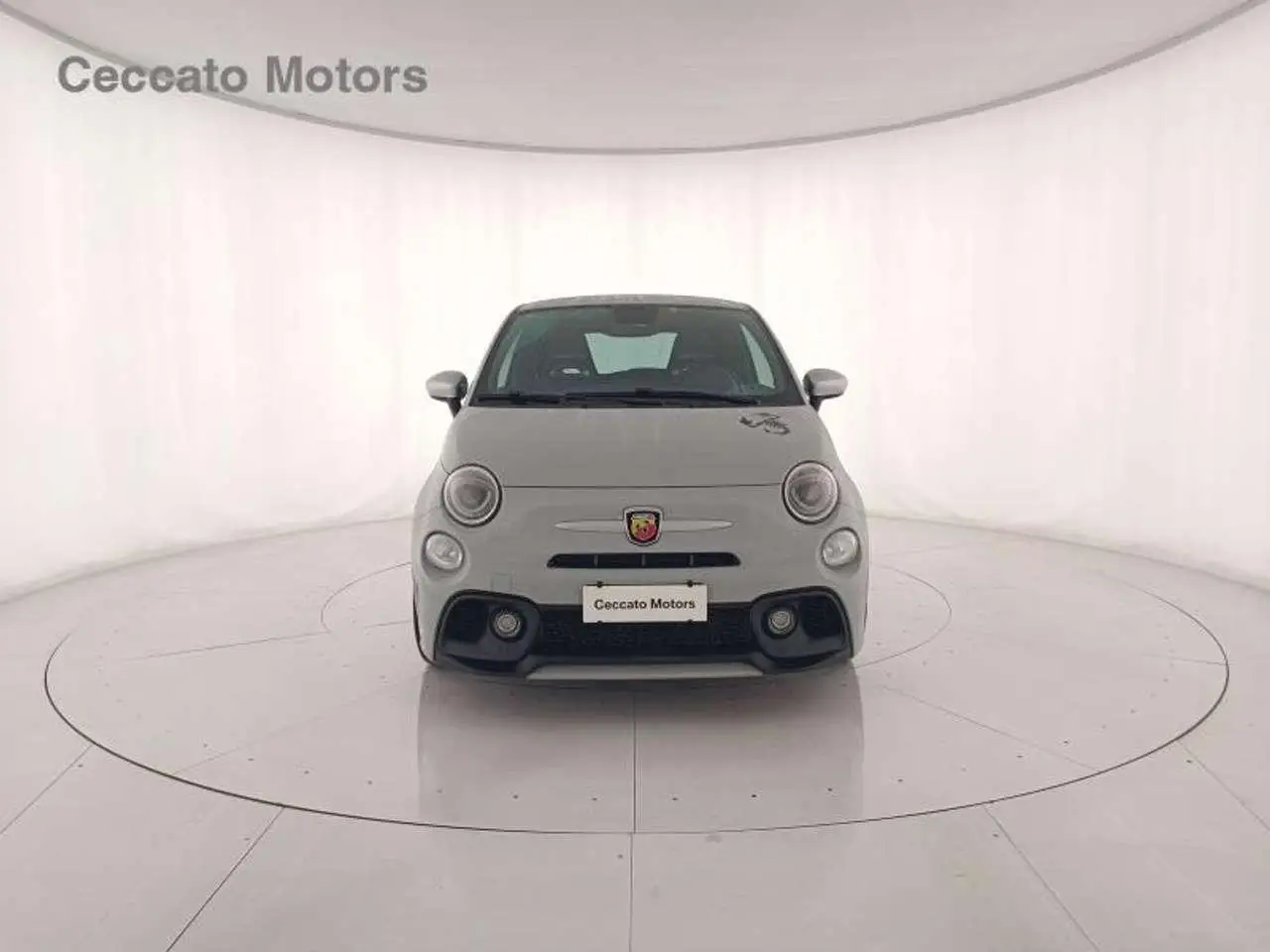 Photo 1 : Abarth 595 2019 Petrol