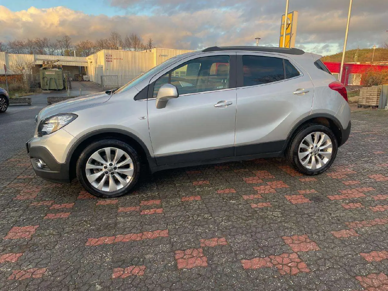 Photo 1 : Opel Mokka 2016 Petrol