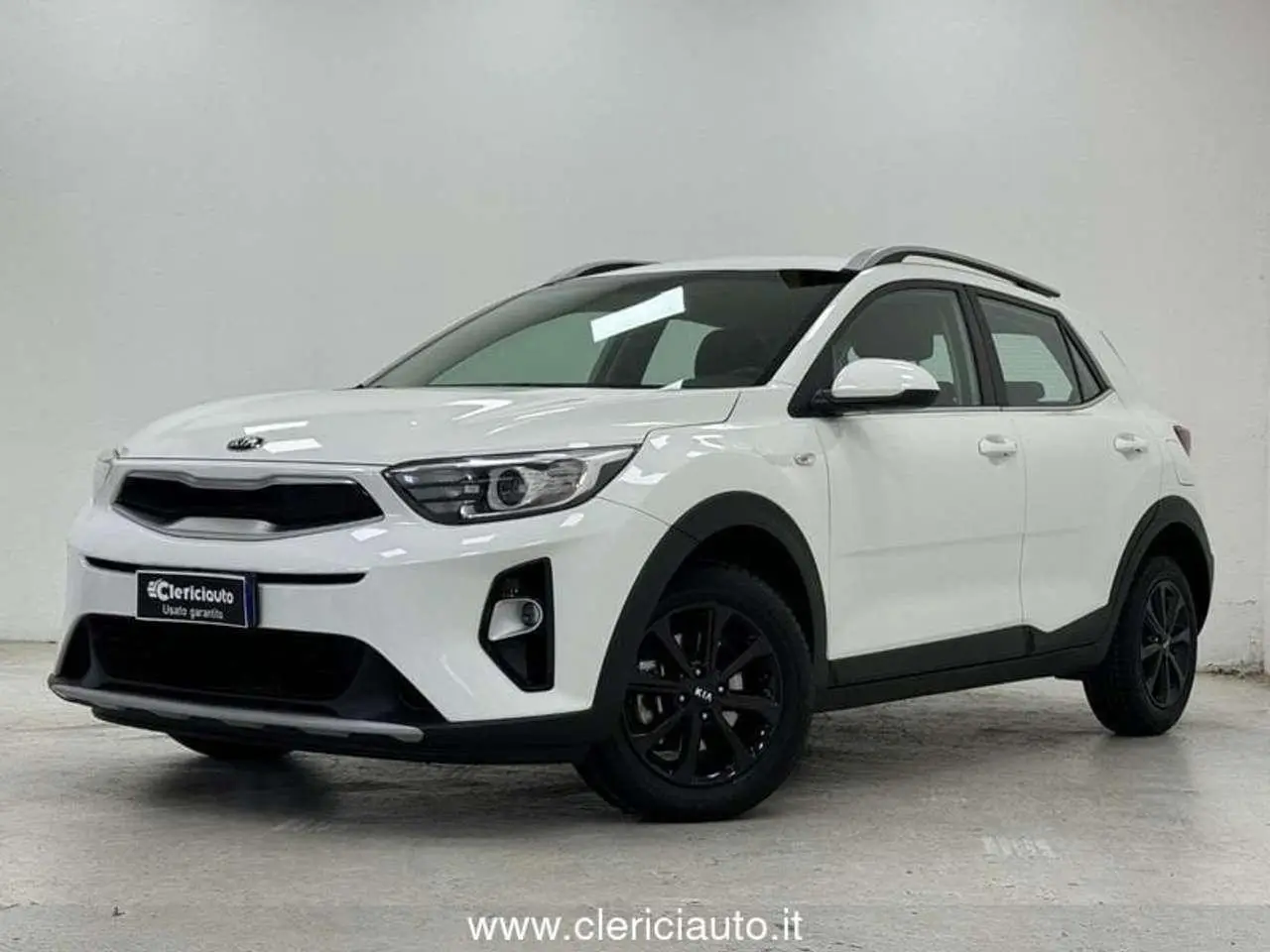 Photo 1 : Kia Stonic 2019 Essence