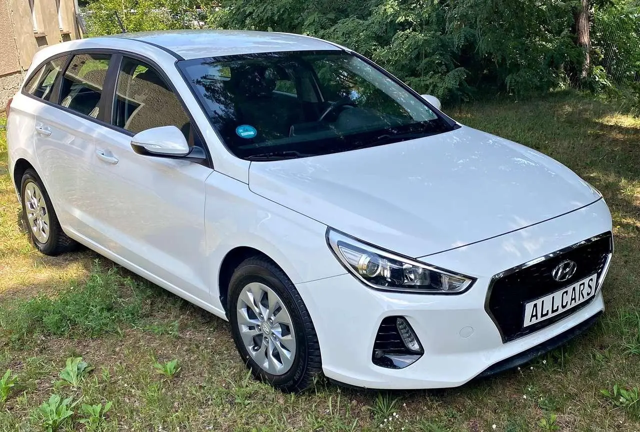 Photo 1 : Hyundai I30 2018 Petrol