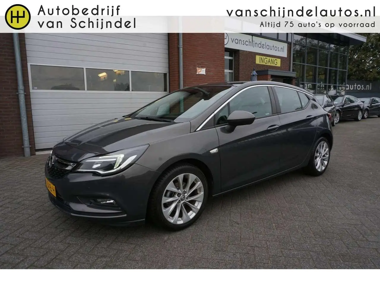 Photo 1 : Opel Astra 2016 Essence