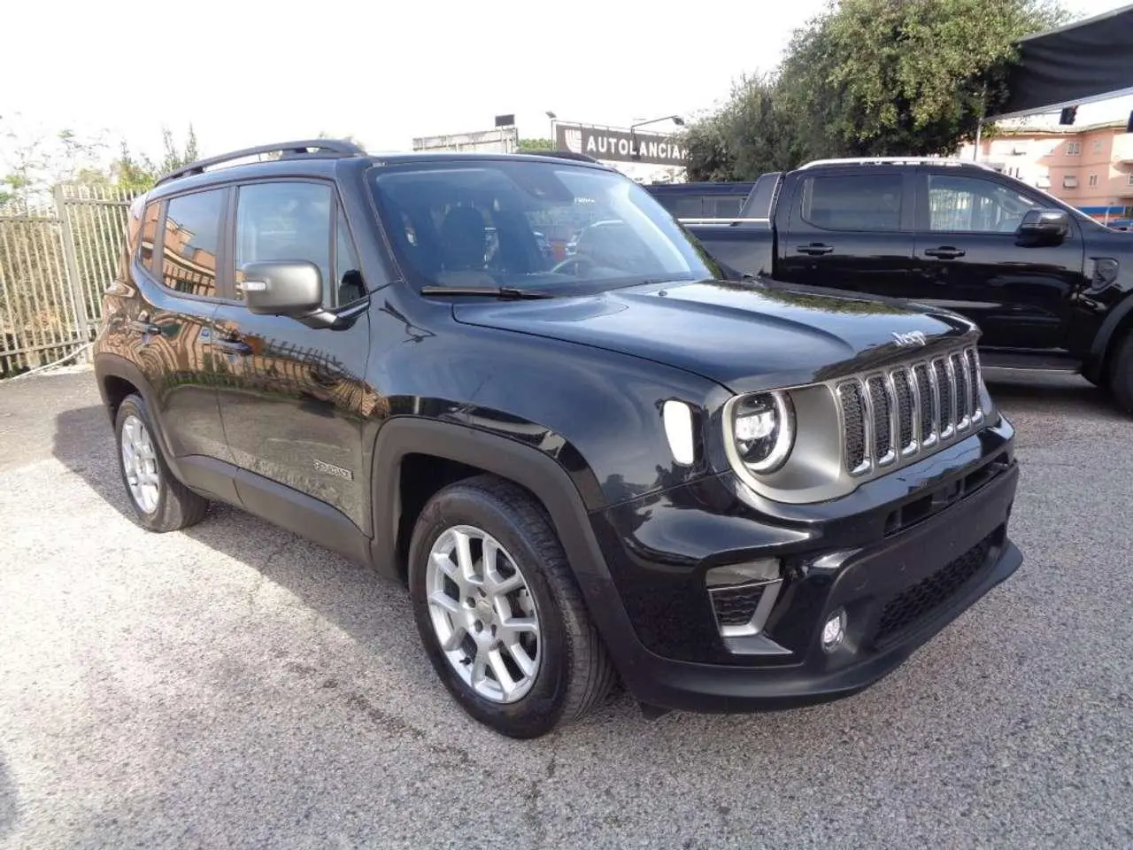 Photo 1 : Jeep Renegade 2021 Petrol