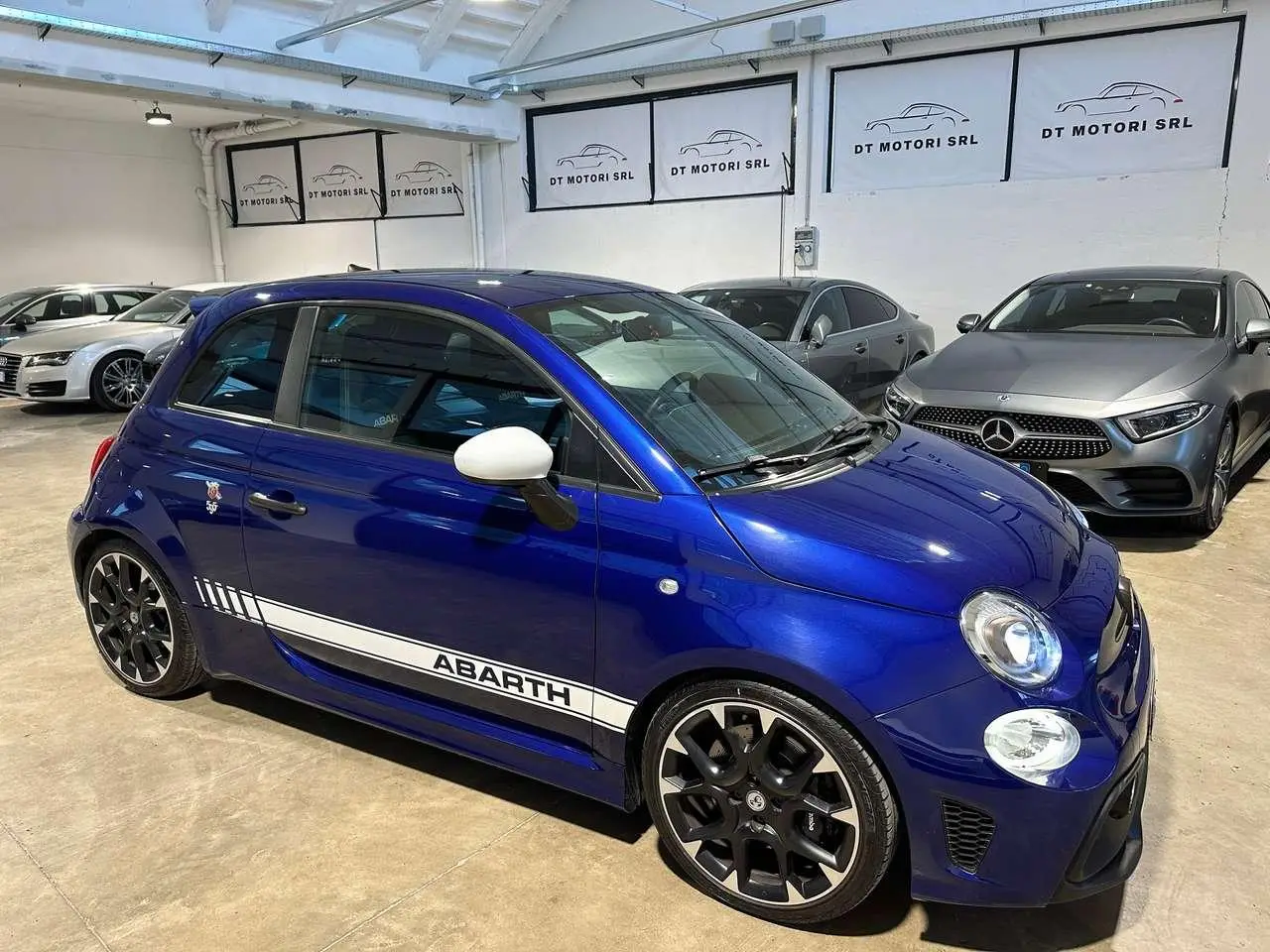 Photo 1 : Abarth 595 2016 Essence