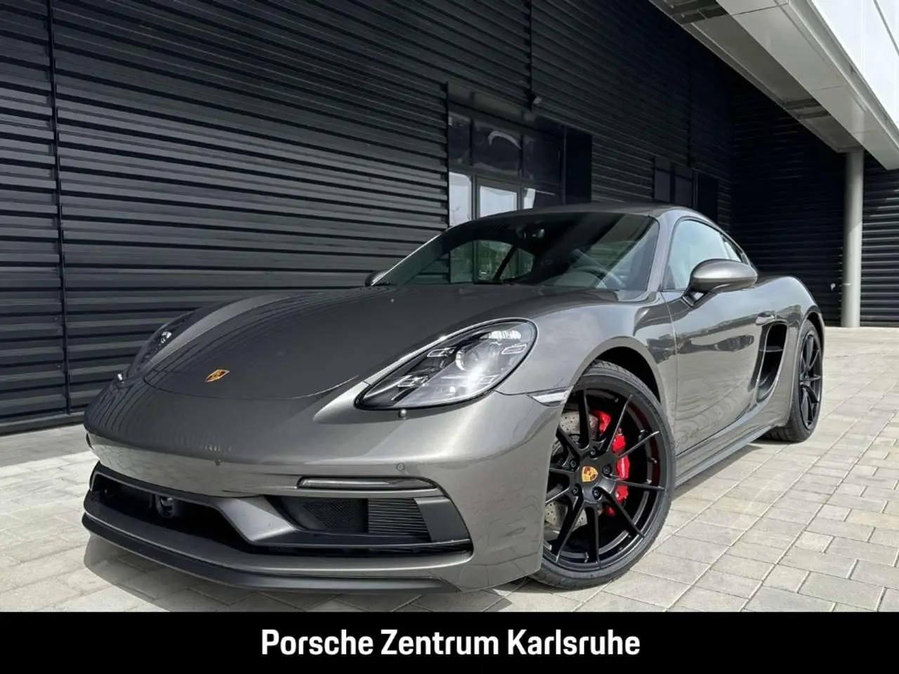 Photo 1 : Porsche 718 2024 Essence