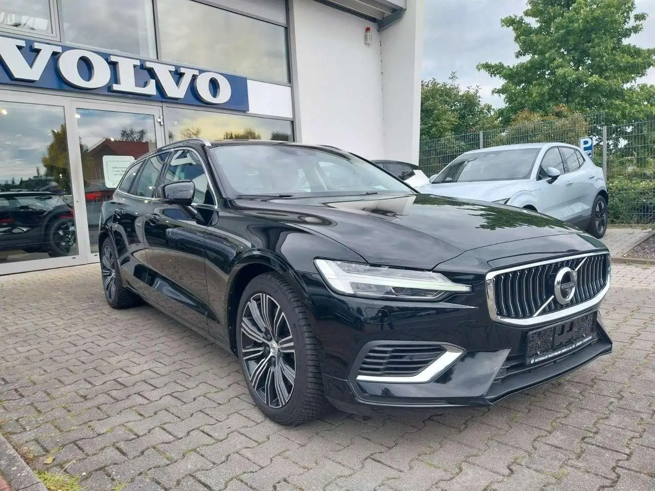 Photo 1 : Volvo V60 2020 Hybrid