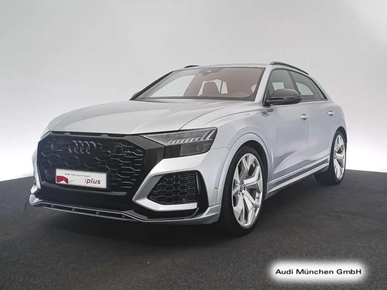 Photo 1 : Audi Rsq8 2020 Essence