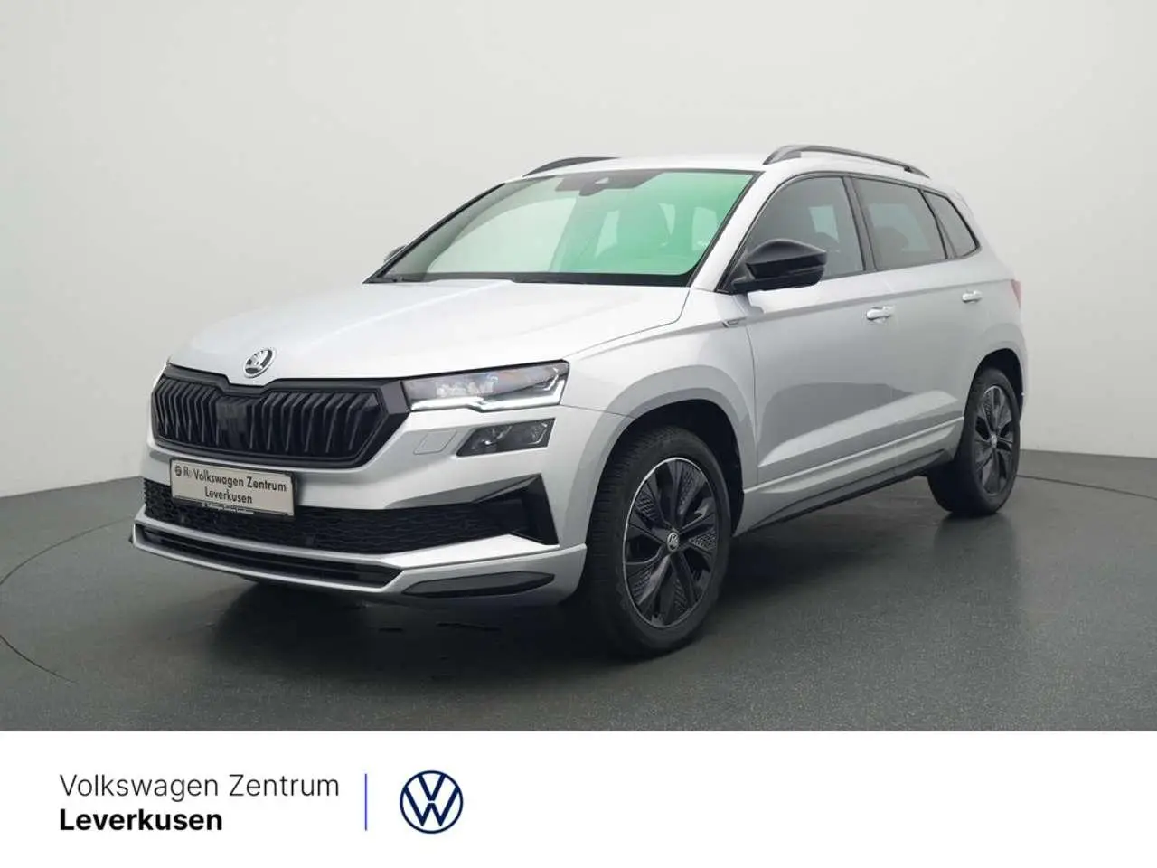 Photo 1 : Skoda Karoq 2024 Essence