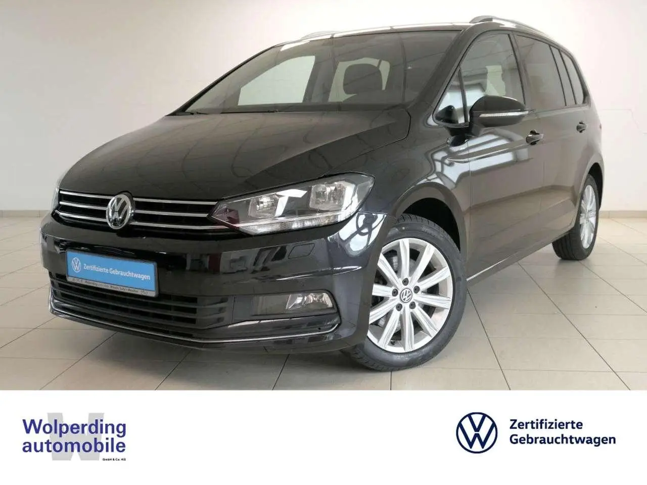 Photo 1 : Volkswagen Touran 2018 Petrol