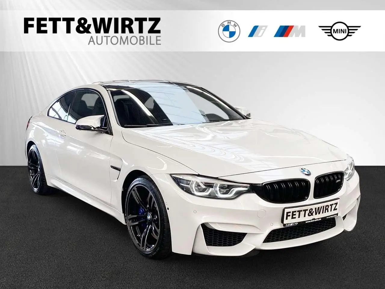 Photo 1 : Bmw M4 2020 Petrol