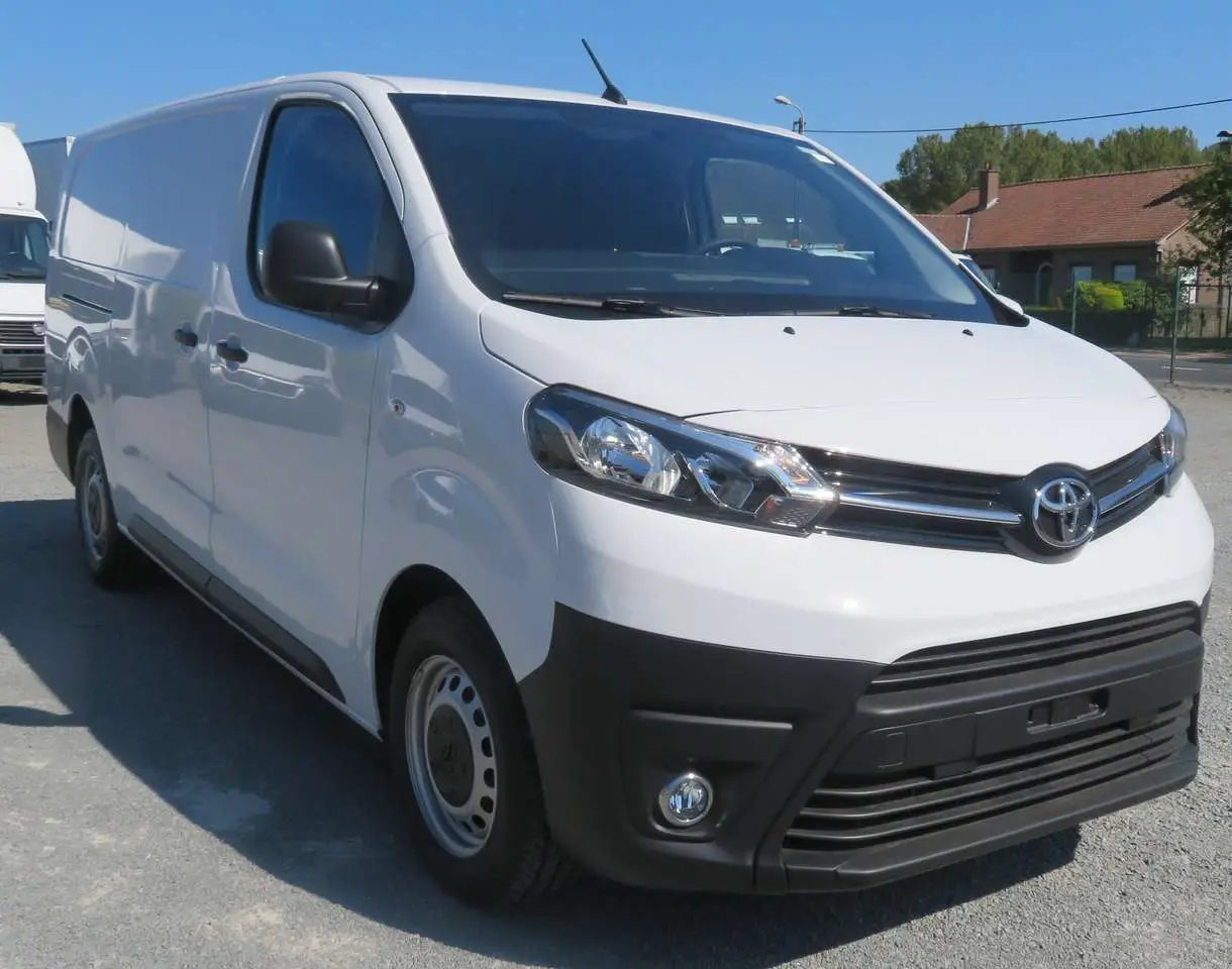 Photo 1 : Toyota Proace 2023 Diesel