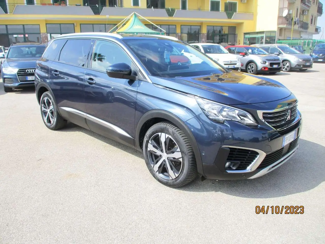 Photo 1 : Peugeot 5008 2018 Essence