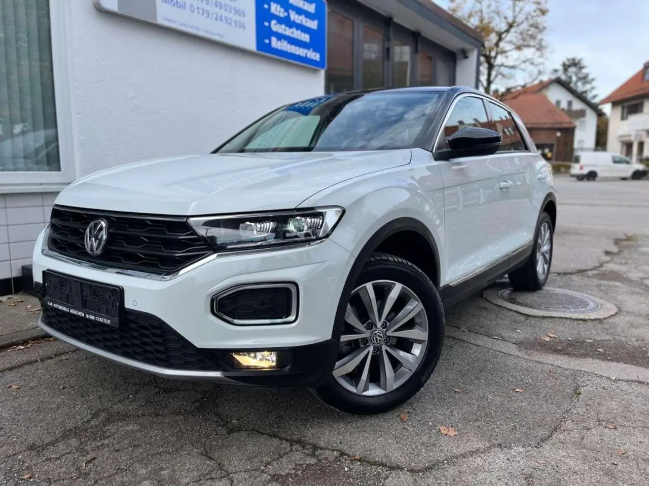 Photo 1 : Volkswagen T-roc 2019 Petrol