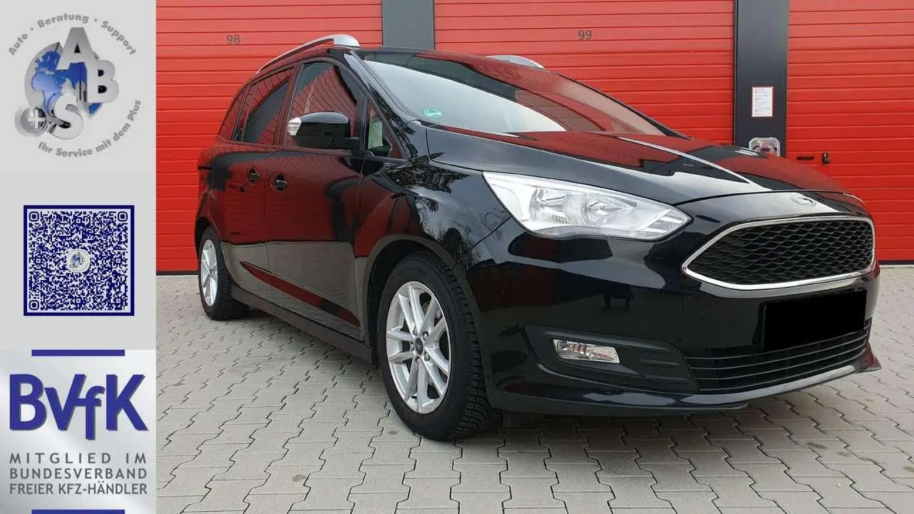 Photo 1 : Ford Grand C-max 2019 Petrol