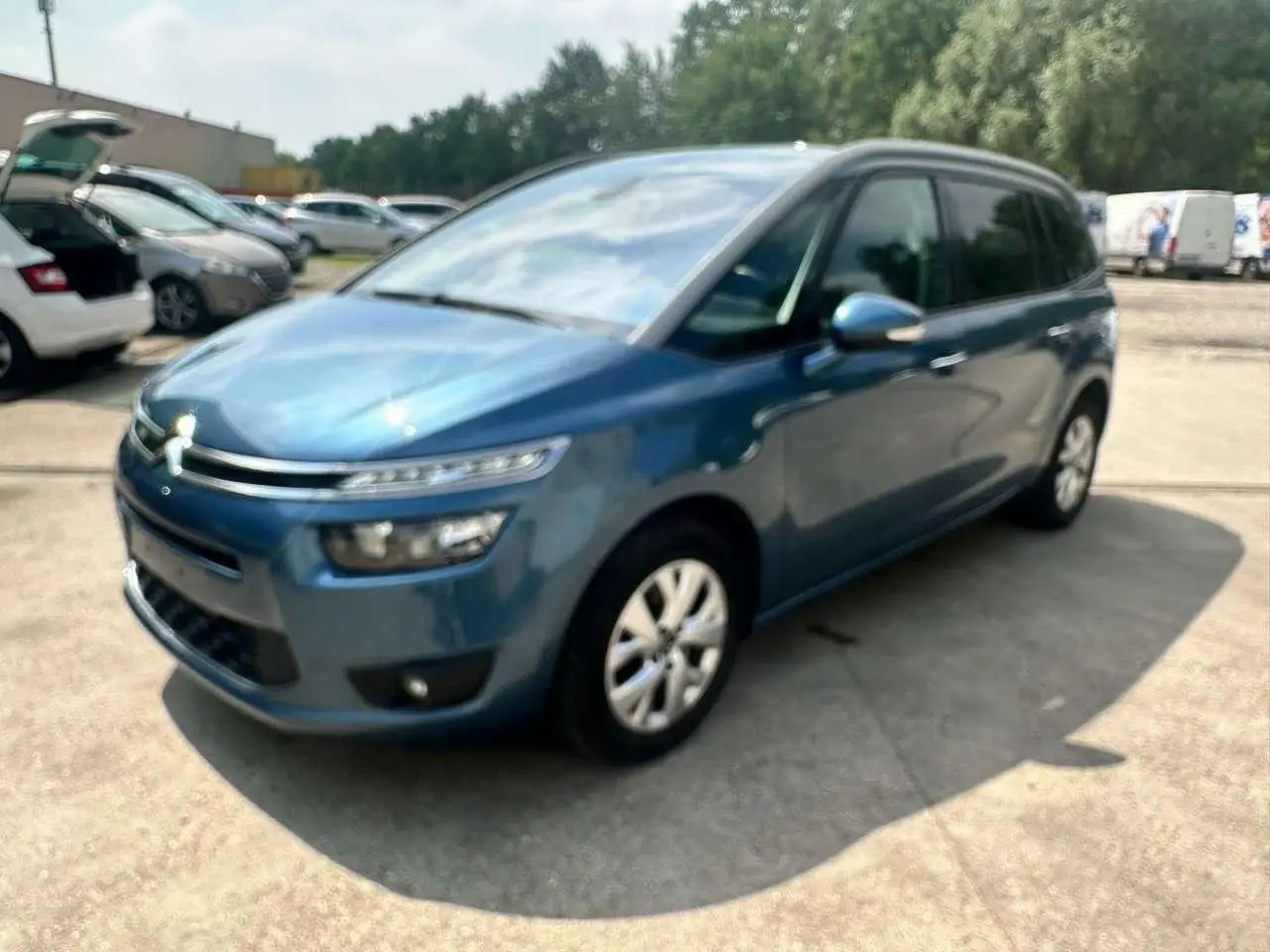 Photo 1 : Citroen C4 2015 Essence