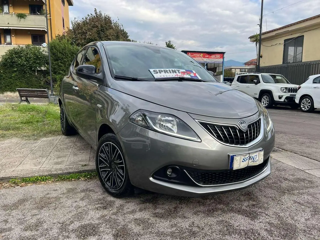 Photo 1 : Lancia Ypsilon 2021 Hybrid