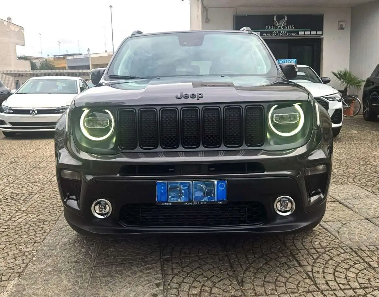 Photo 1 : Jeep Renegade 2019 Diesel