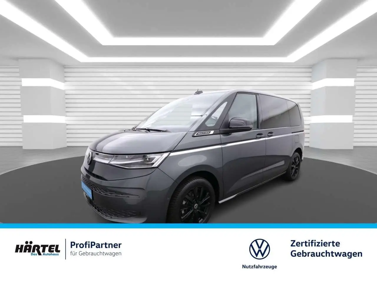 Photo 1 : Volkswagen T7 2023 Hybrid