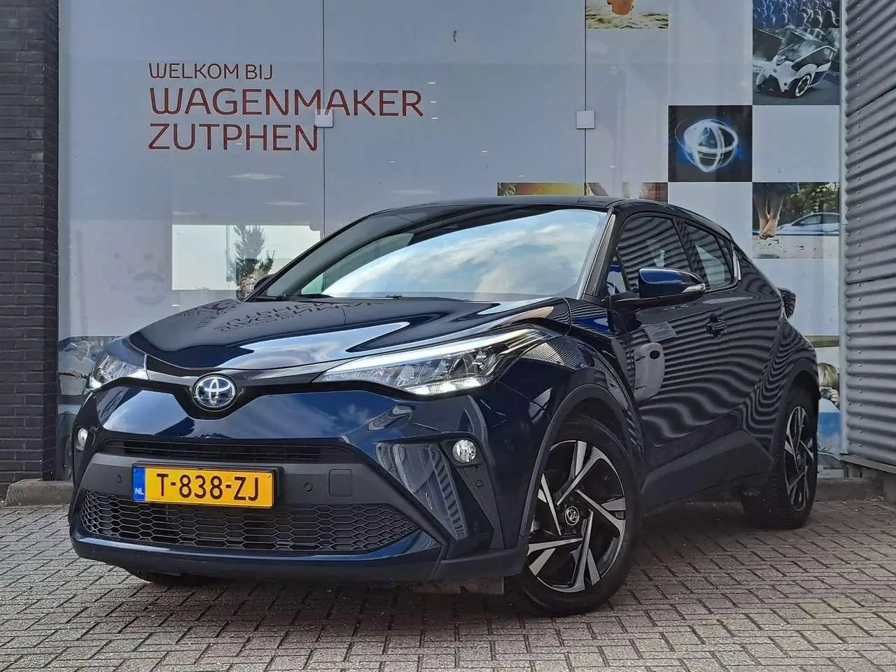 Photo 1 : Toyota C-hr 2023 Hybrid