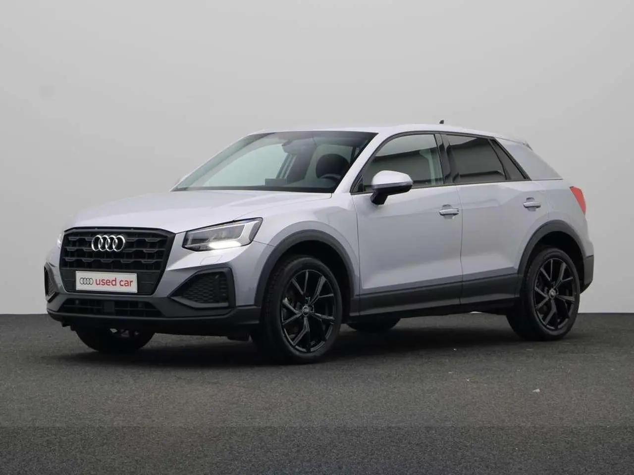 Photo 1 : Audi Q2 2022 Essence