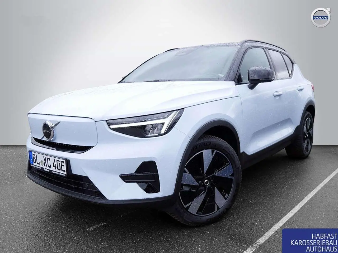 Photo 1 : Volvo Xc40 2024 Electric