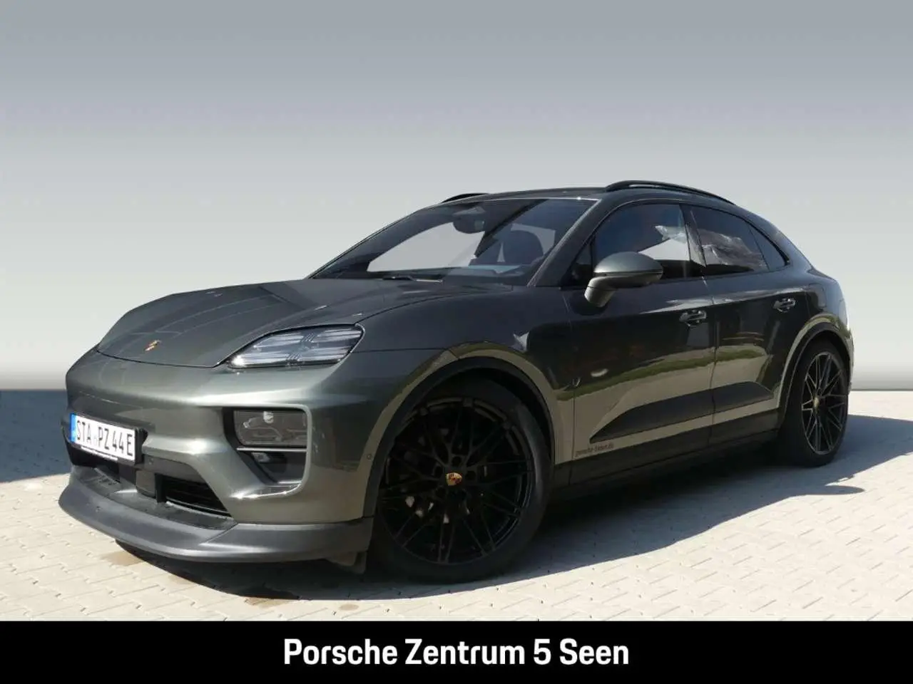 Photo 1 : Porsche Macan 2024 Électrique