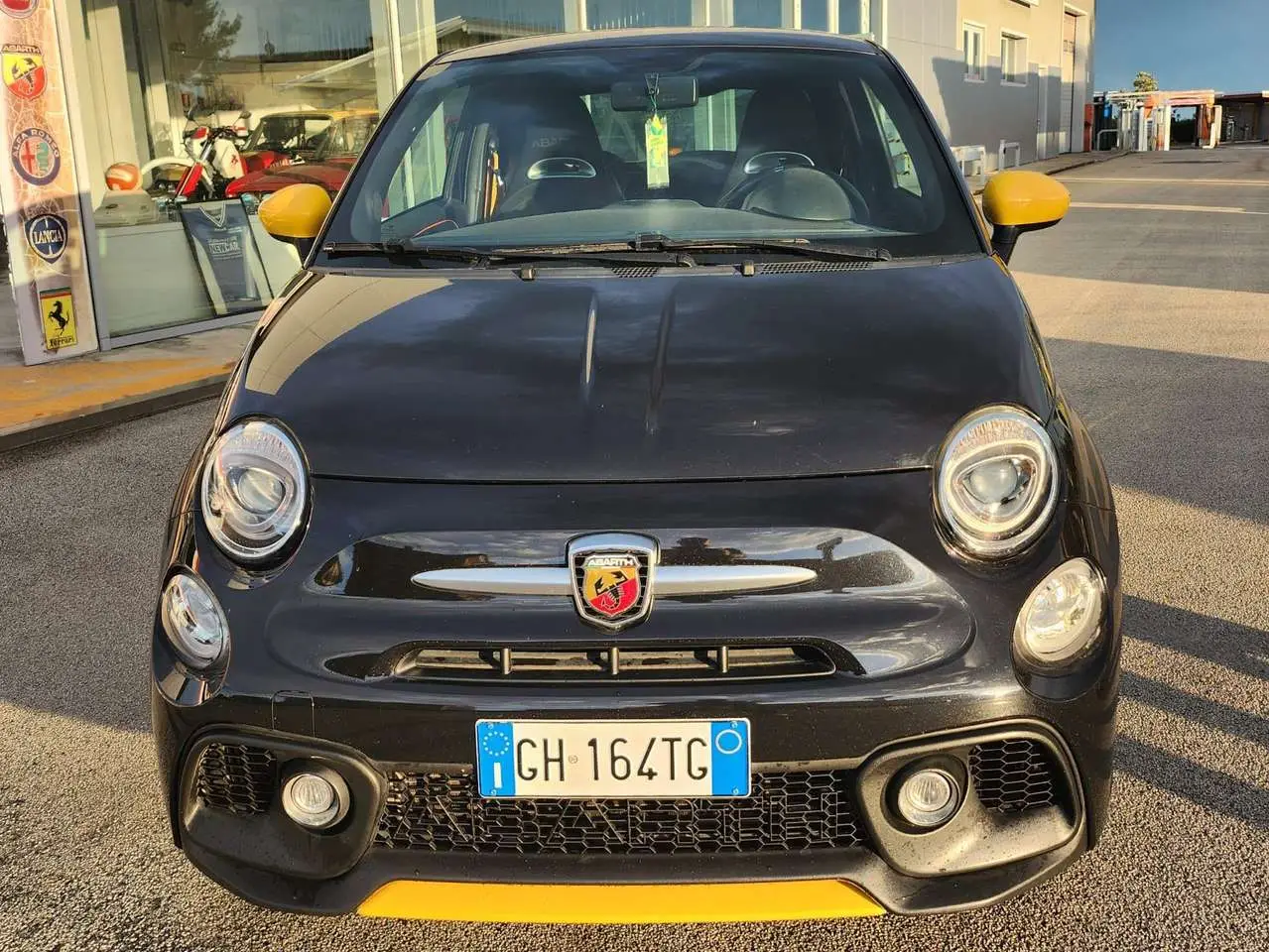 Photo 1 : Abarth 595 2020 Petrol