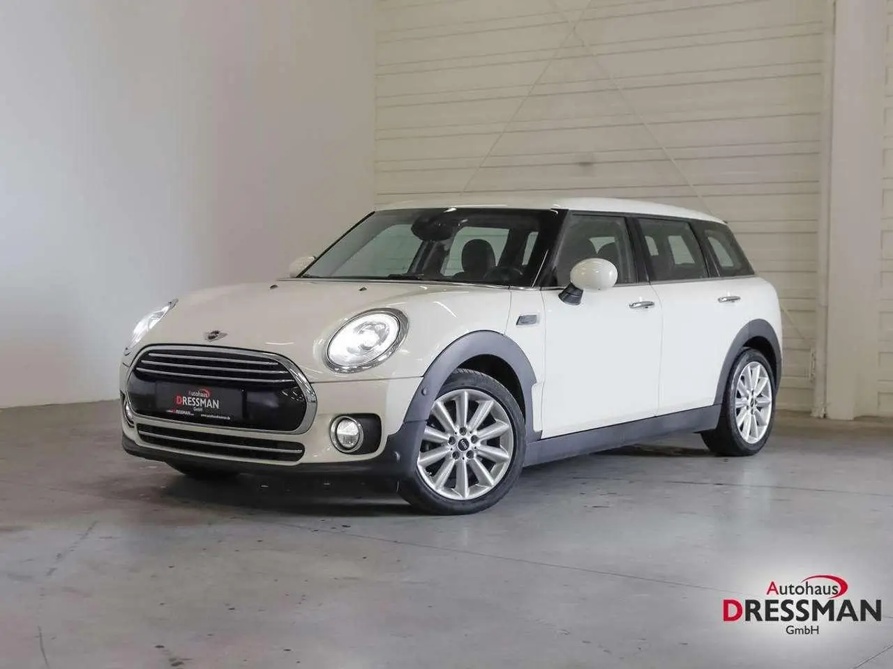 Photo 1 : Mini Cooper 2016 Diesel