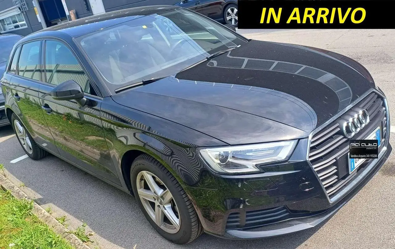 Photo 1 : Audi A3 2020 Autres