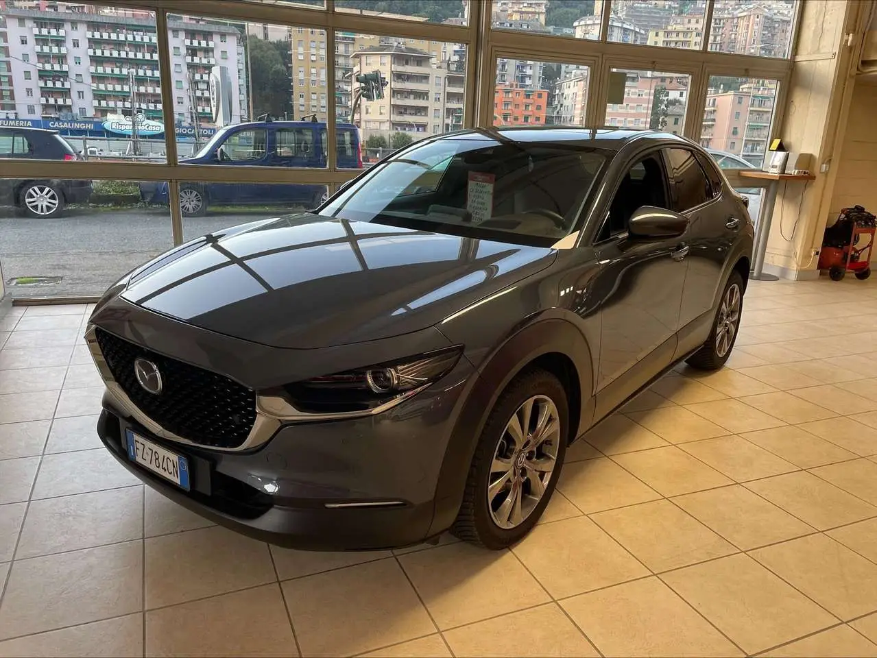 Photo 1 : Mazda Cx-30 2019 Hybride