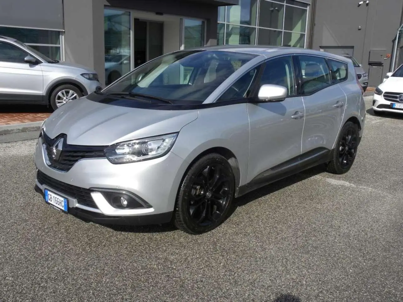 Photo 1 : Renault Grand Scenic 2020 Diesel