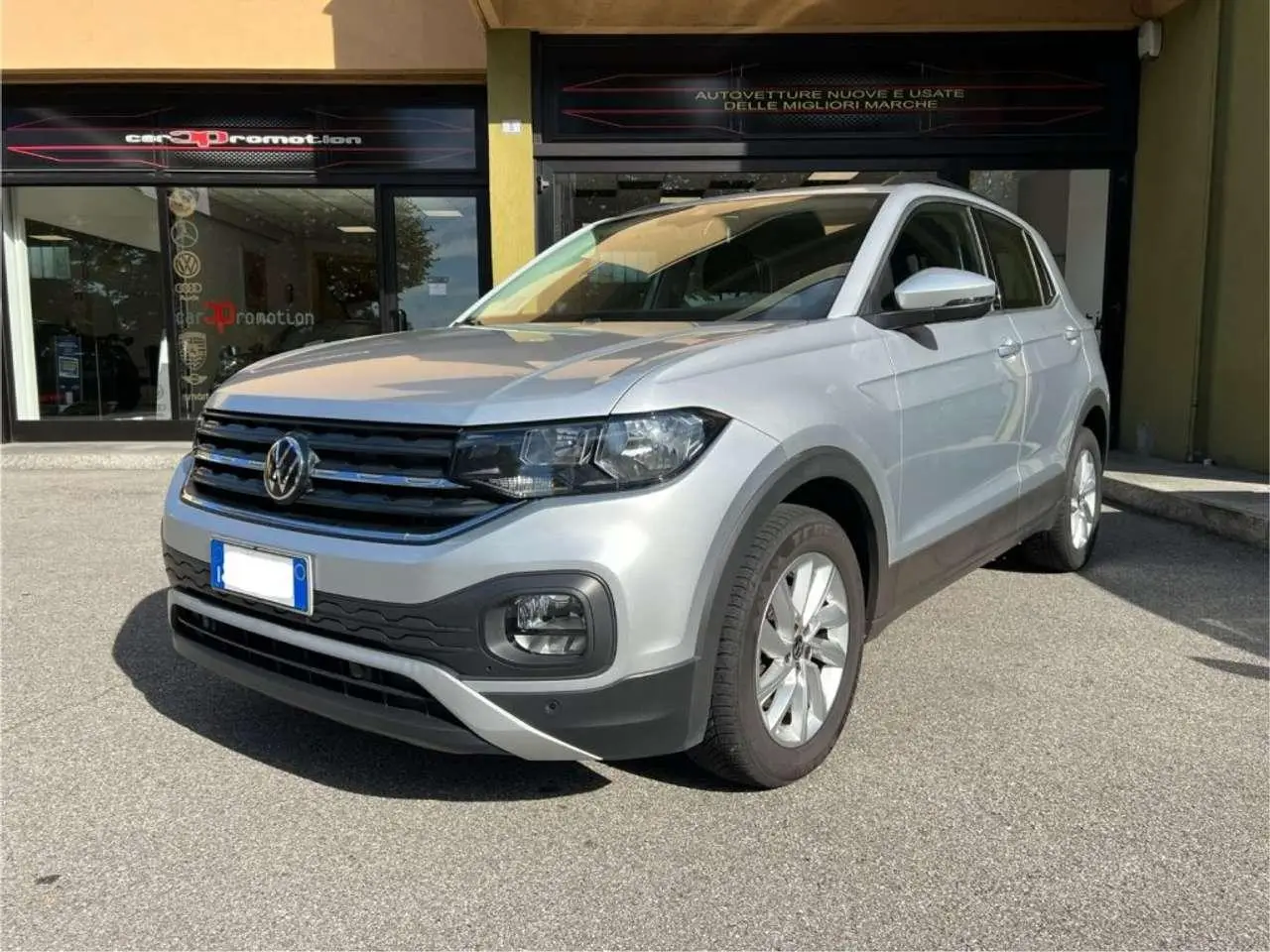 Photo 1 : Volkswagen T-cross 2021 Petrol