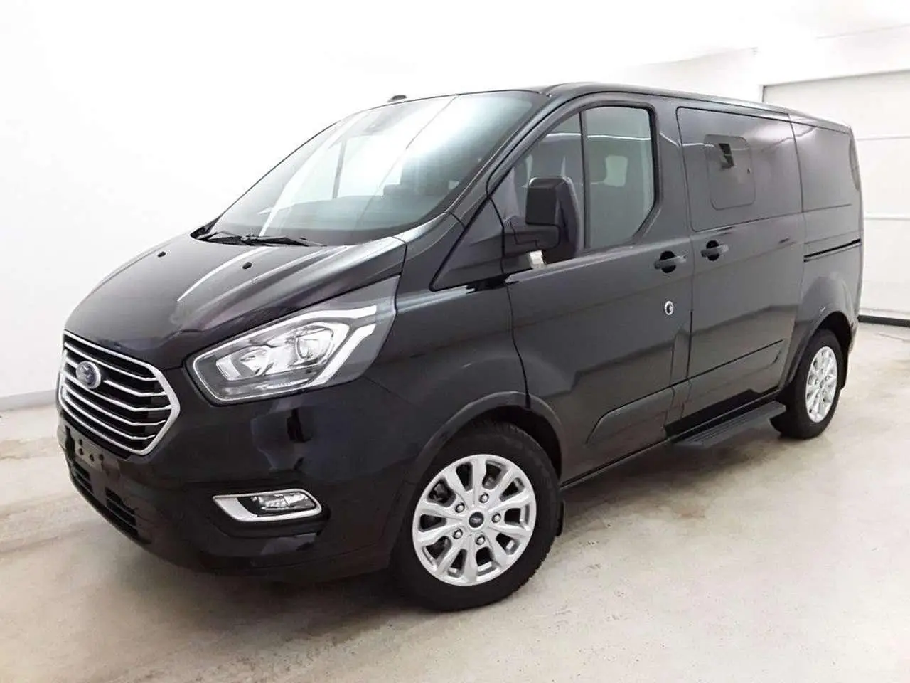 Photo 1 : Ford Tourneo 2024 Diesel