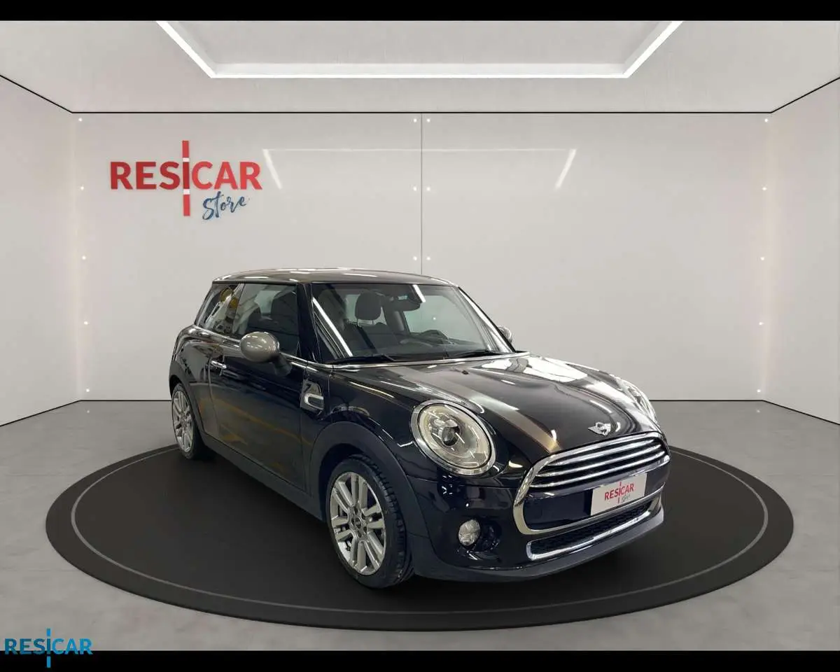 Photo 1 : Mini Cooper 2016 Diesel