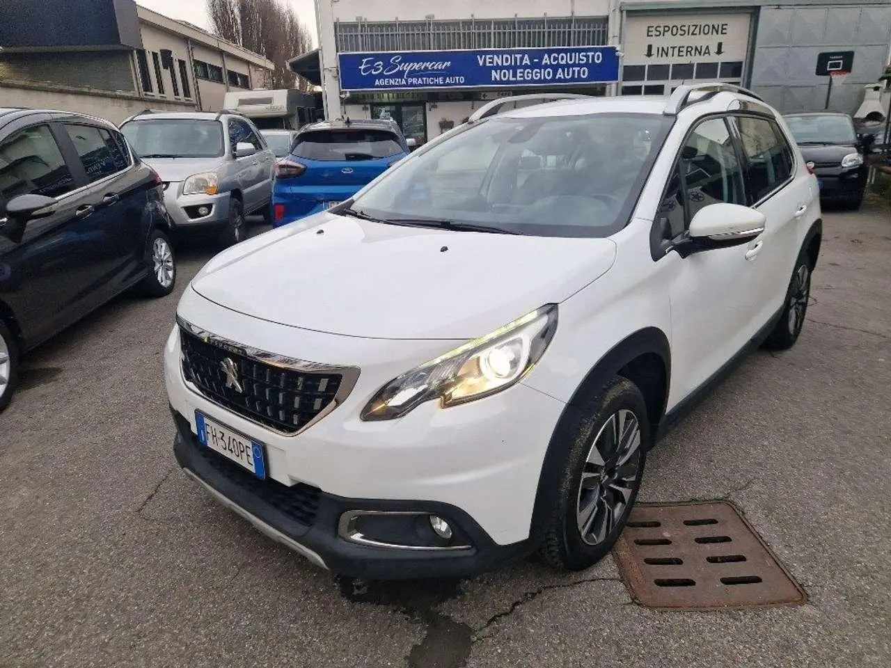 Photo 1 : Peugeot 2008 2017 Essence