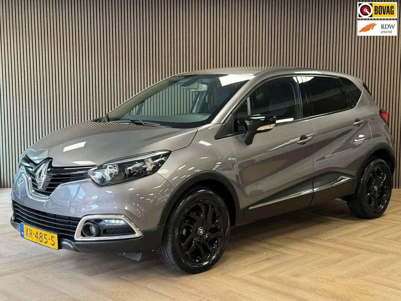 Photo 1 : Renault Captur 2017 Essence