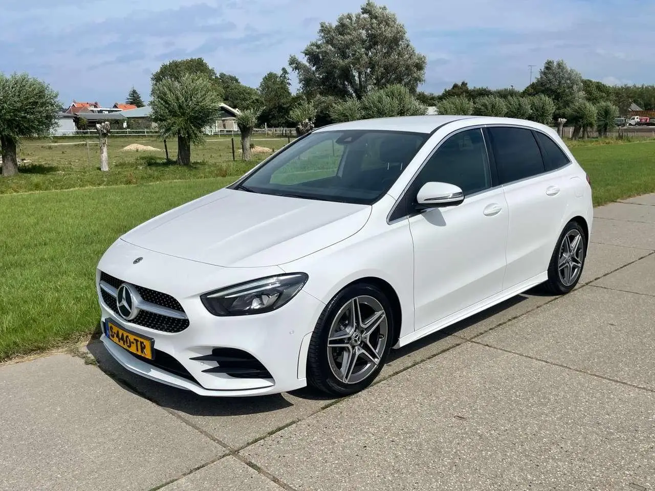 Photo 1 : Mercedes-benz Classe B 2019 Essence