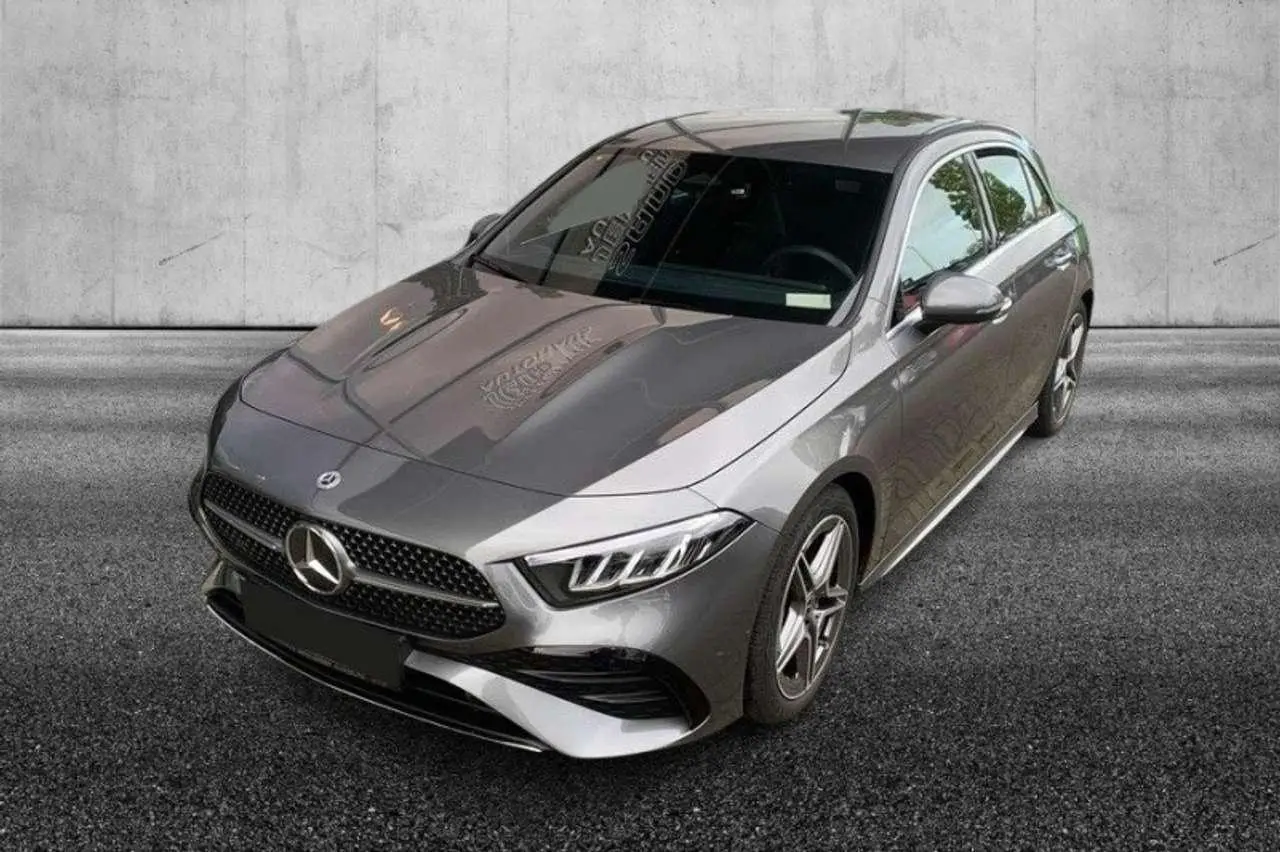 Photo 1 : Mercedes-benz Classe A 2023 Hybride