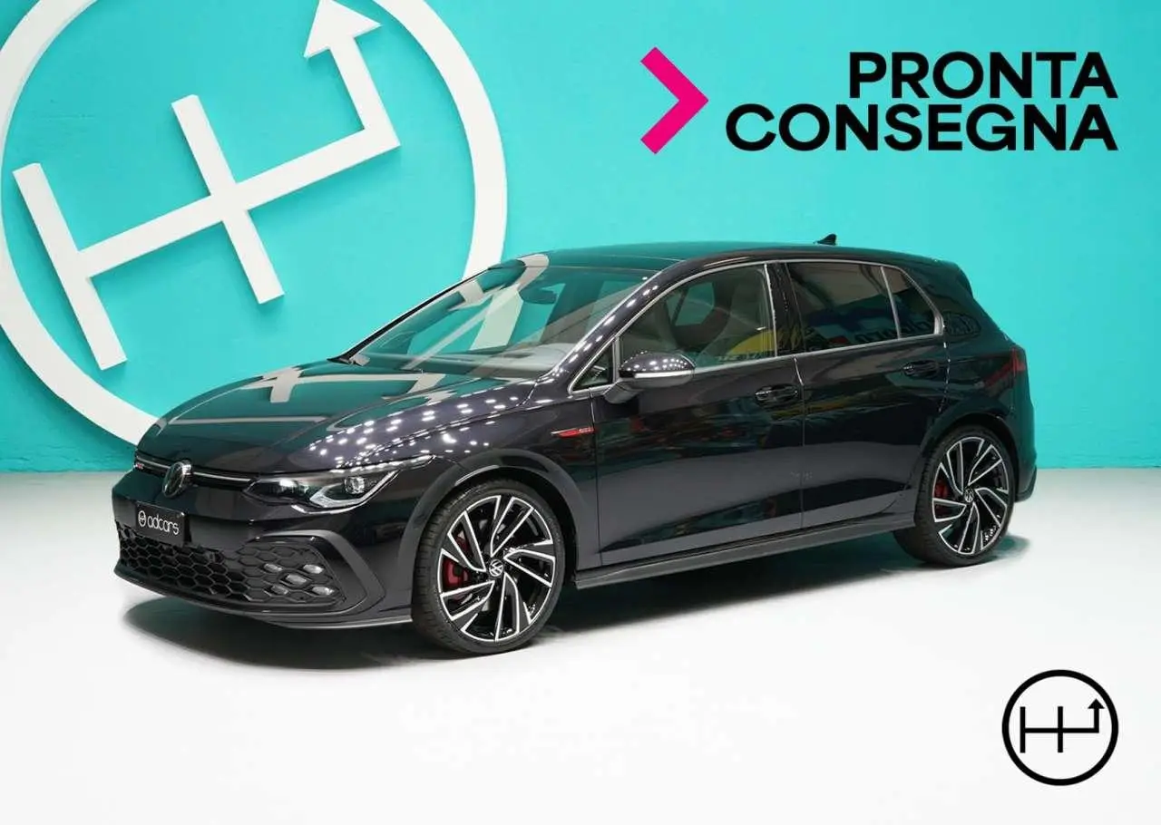 Photo 1 : Volkswagen Golf 2023 Essence