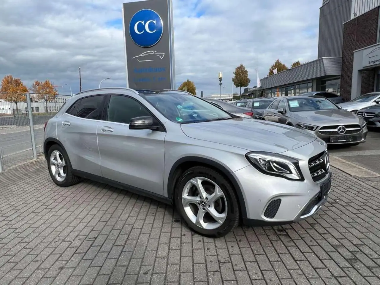 Photo 1 : Mercedes-benz Classe Gla 2017 Essence