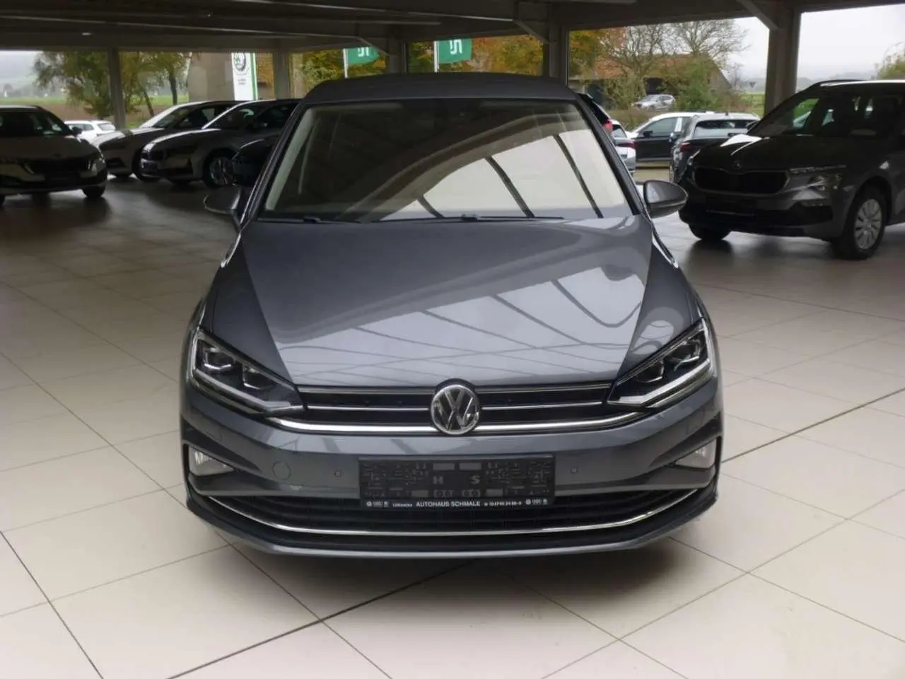 Photo 1 : Volkswagen Golf 2019 Petrol